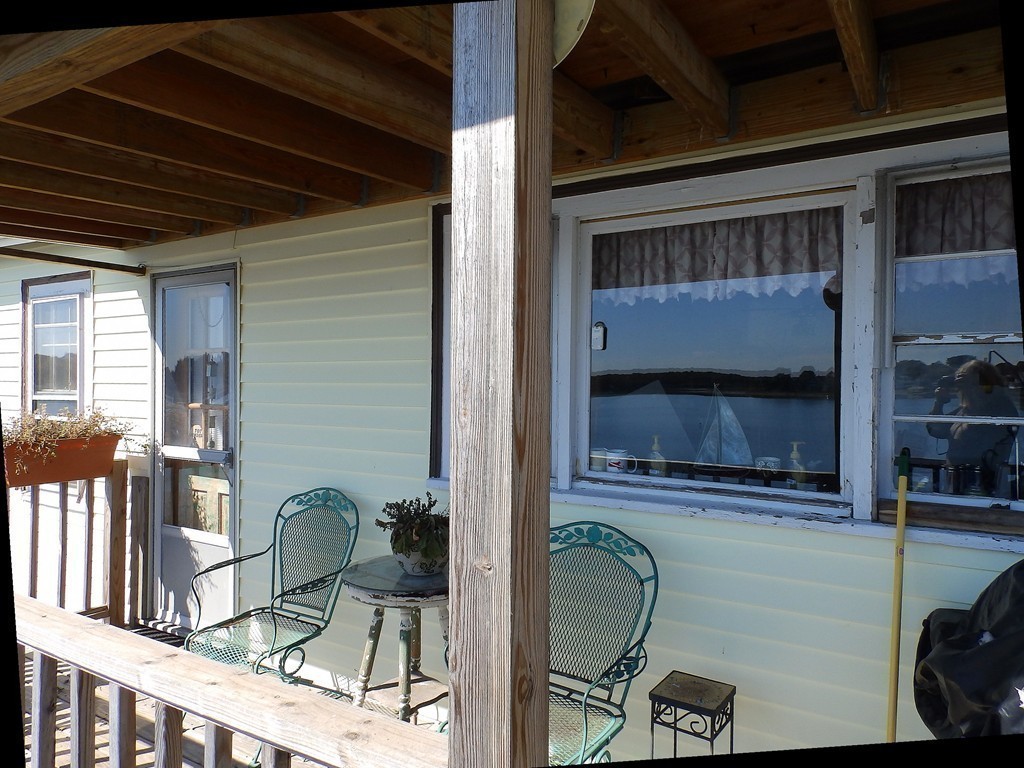 27 Edgewater Road Hull, MA 02045 - Photo 10 of 30