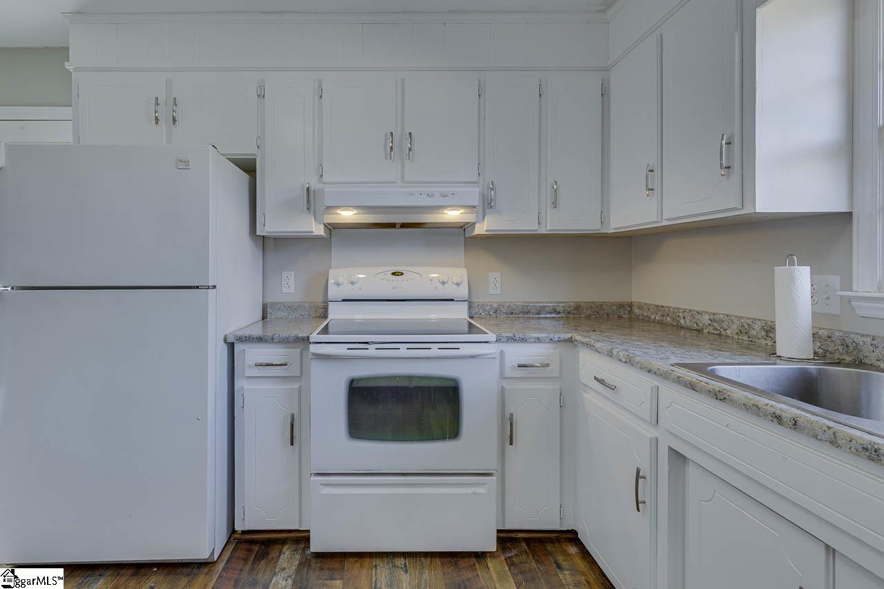 103 State Rd S-42-9652 Moore, SC 29369 - Photo 16 of 32