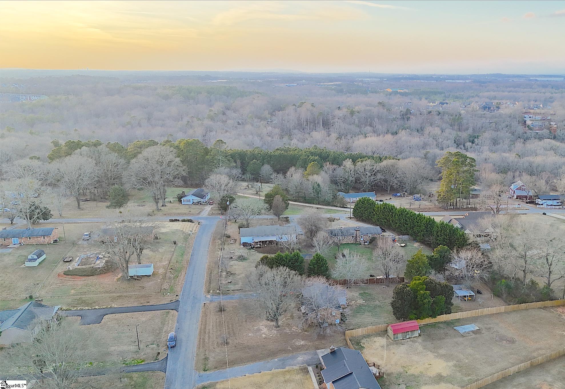 103 State Rd S-42-9652 Moore, SC 29369 - Photo 4 of 32