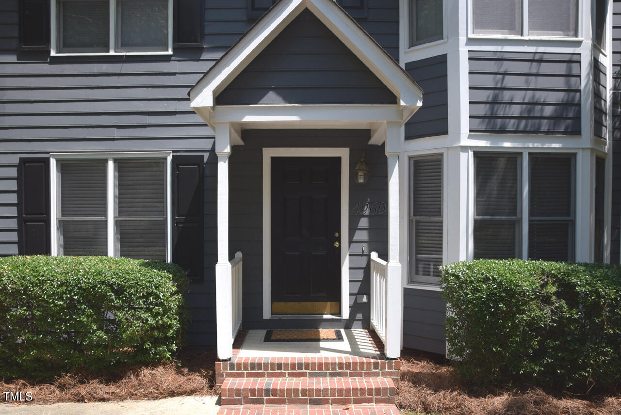 4960 Royal Adelaide Way Raleigh, NC 27604 - Photo 3 of 52 Front Porch 2024 n