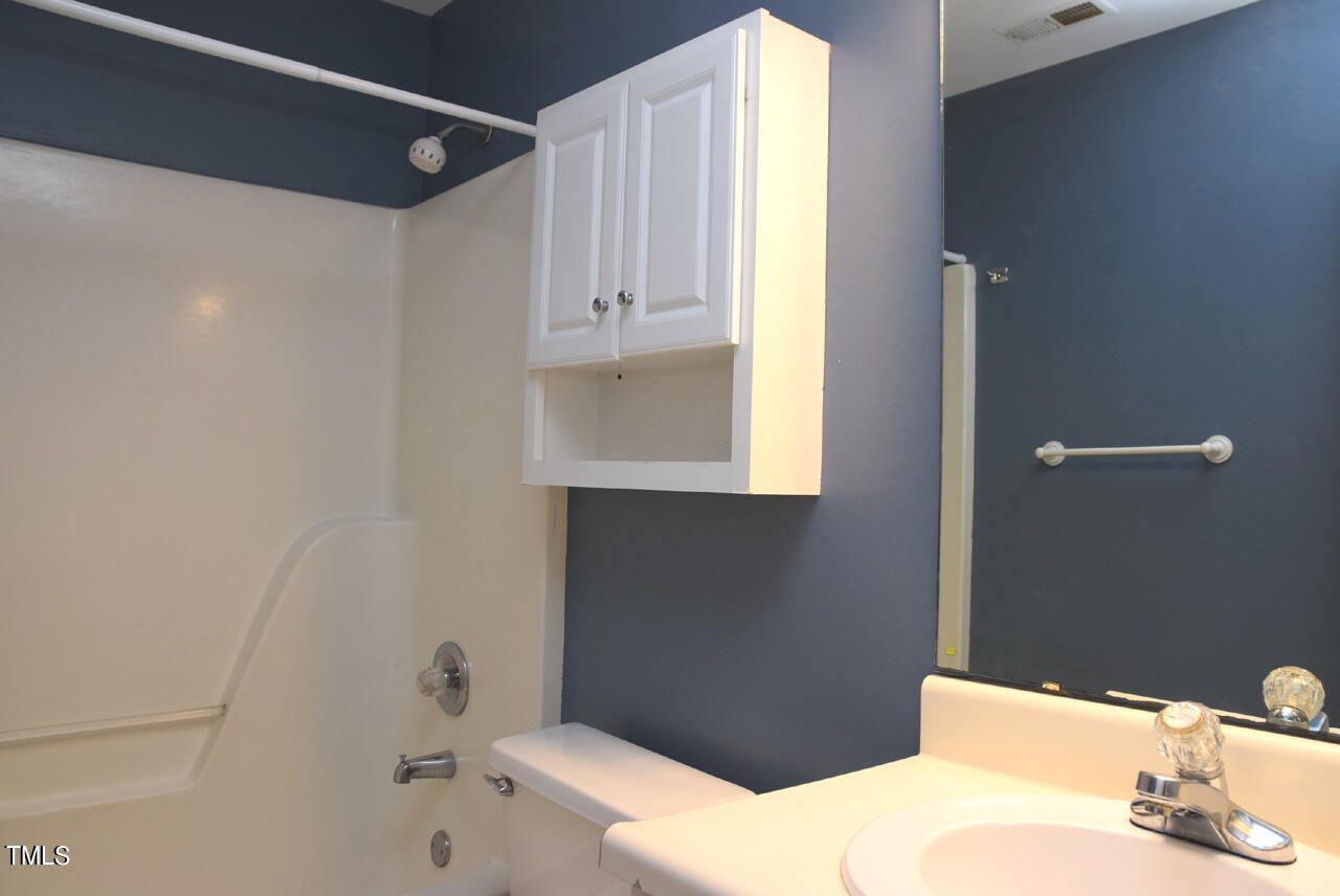 4960 Royal Adelaide Way Raleigh, NC 27604 - Photo 33 of 52 Hall Bath