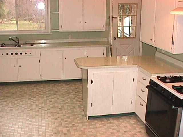2415 Cobb Road Jackson, MI 49203 - Photo 6 of 10 Photo 6