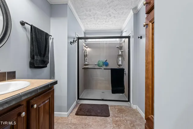 $724,500 | 9514 Highway 11W, Mooresburg, TN 37811