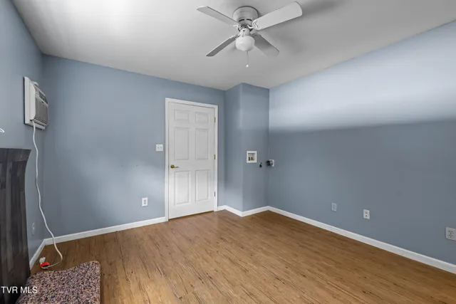 $724,500 | 9514 Highway 11W, Mooresburg, TN 37811