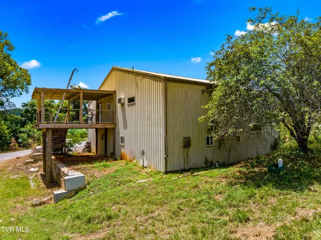 $724,500 | 9514 Highway 11W, Mooresburg, TN 37811
