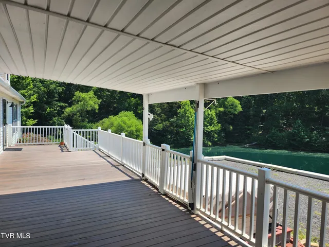 $724,500 | 9514 Highway 11W, Mooresburg, TN 37811