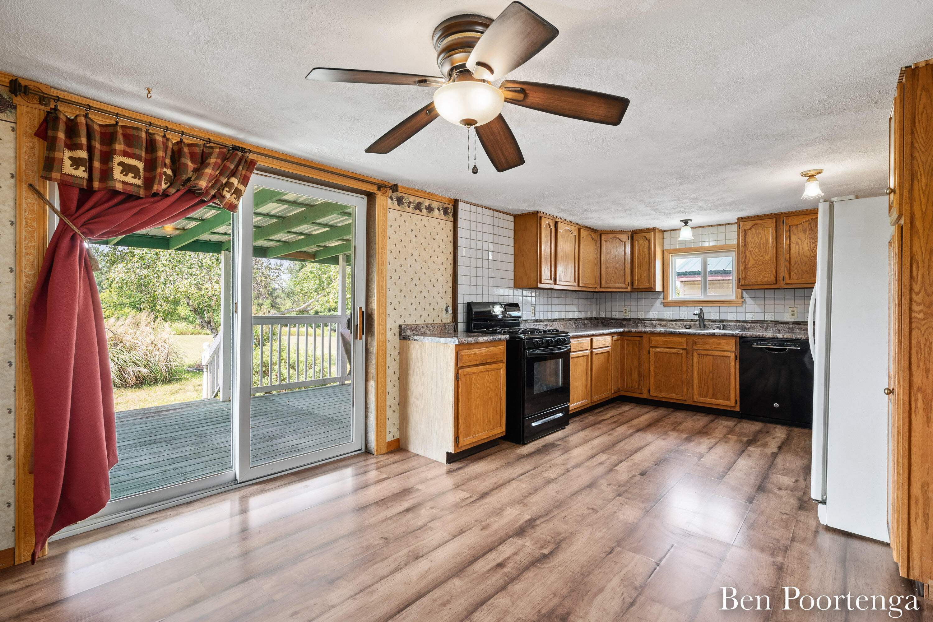 4504 South Miles Road Sheridan, MI 48884 - Photo 6 of 22 014-4504 Miles-14