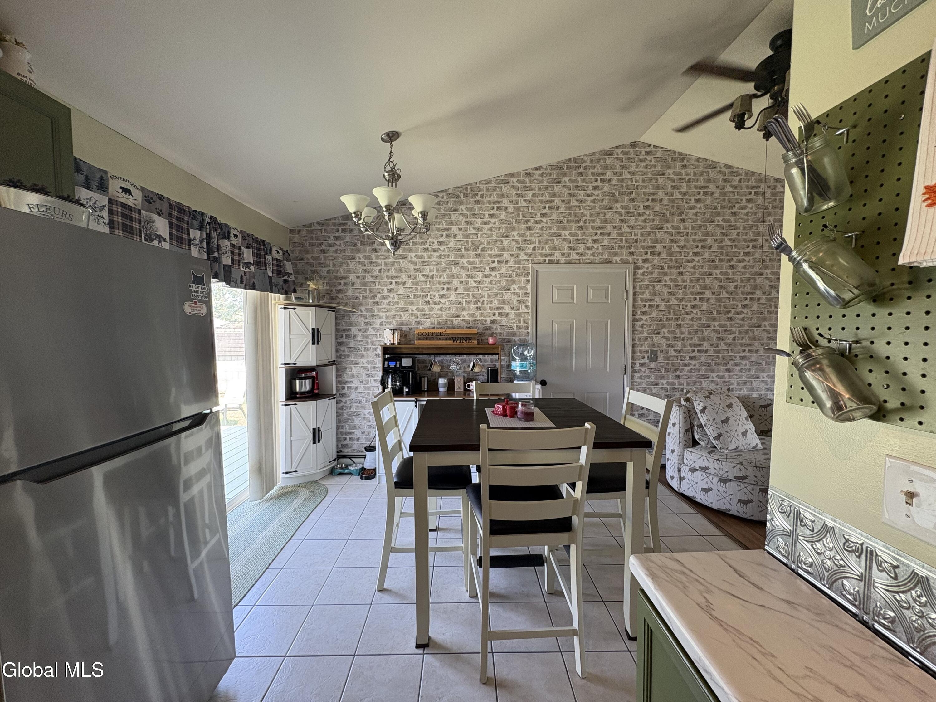501 Drifting Ridge Road Fort Edward, NY 12828 - Photo 8 of 28 dining 1