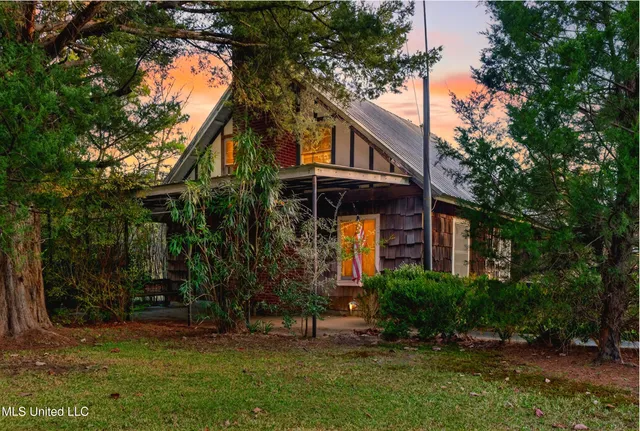 $158,900 | 386 Old Highway 26 East, Perkinston, MS 39573