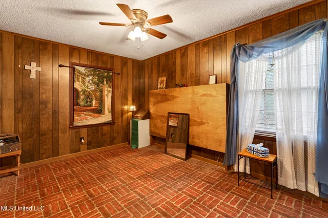 $158,900 | 386 Old Highway 26 East, Perkinston, MS 39573