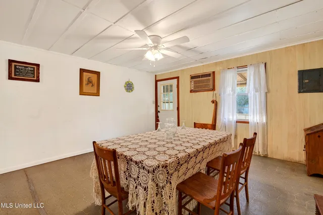 $158,900 | 386 Old Highway 26 East, Perkinston, MS 39573