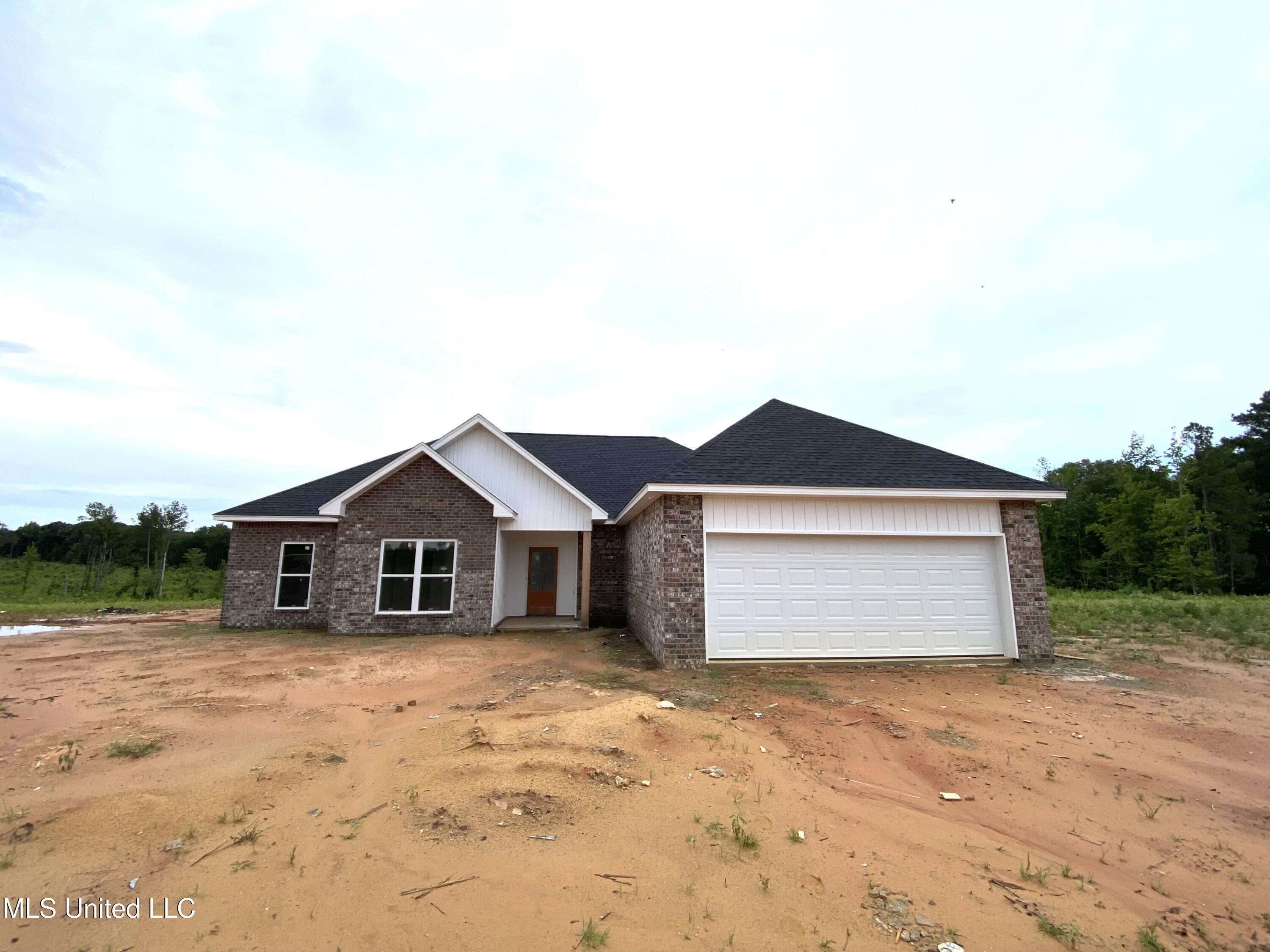 786 Clyde B Road Walnut Grove, MS 39189 - Photo 2 of 5 IMG_0747