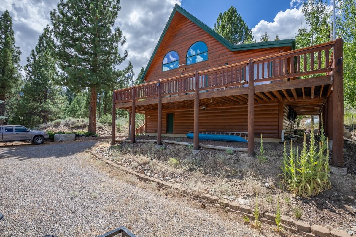 11650 Twin Lakes Road Bridgeport, CA 93517 - Photo 39 of 39 View of front of property with faux log siding and a deck