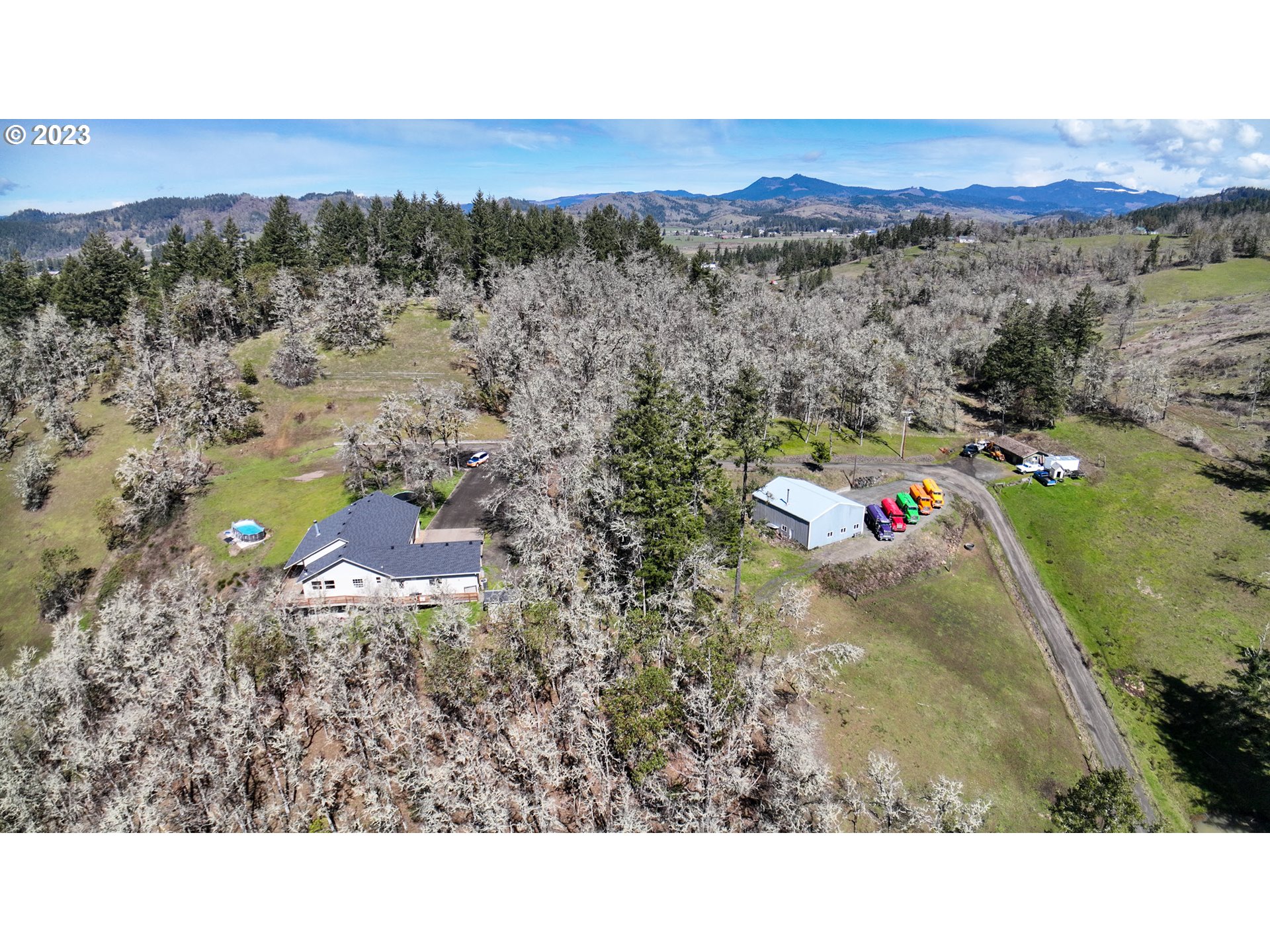 1722 Plat K Road Sutherlin, OR 97479 - Photo 31 of 32 a picture of city view
