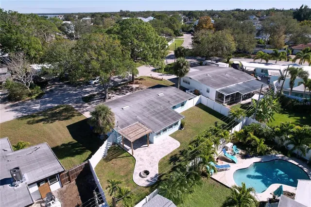 $365,000 | 8822 Bay Street Northeast, St. Petersburg, FL 33702