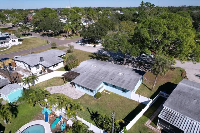 $365,000 | 8822 Bay Street Northeast, St. Petersburg, FL 33702