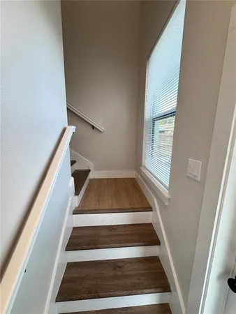 $2,750 | 1516 59th Street North, St. Petersburg, FL 33710