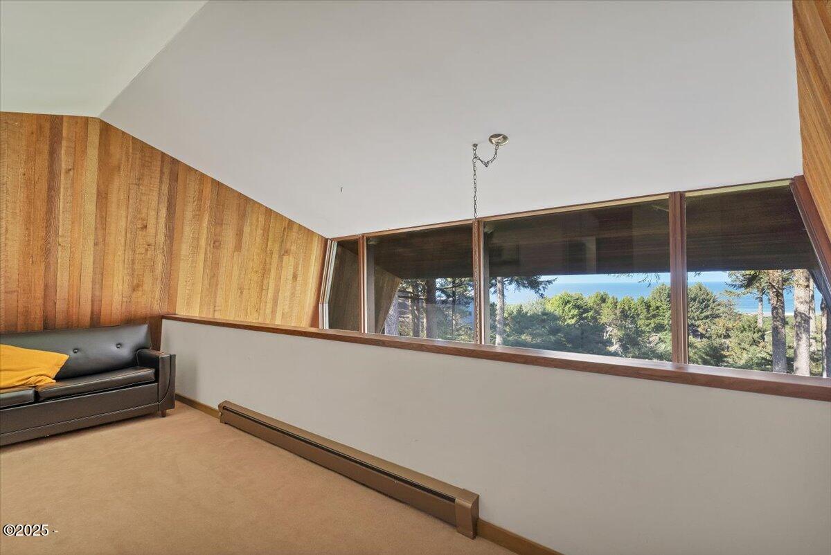 110 Ridge Crest Road Gleneden Beach, OR 97388 - Photo 51 of 72 a view of a room that has a bed and a window