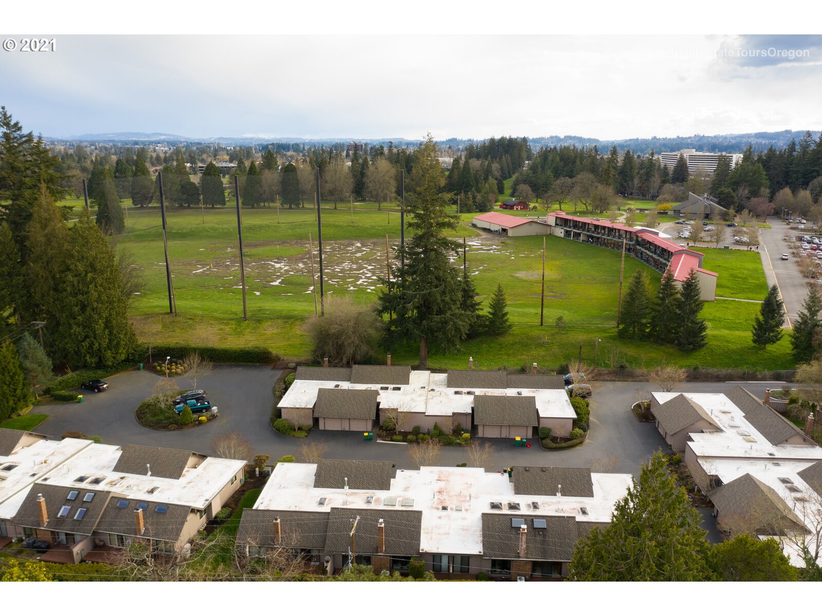 7972 Southwest Scholls Ferry Road Beaverton, OR 97008 - Photo 24 of 25 Gallery Image 24