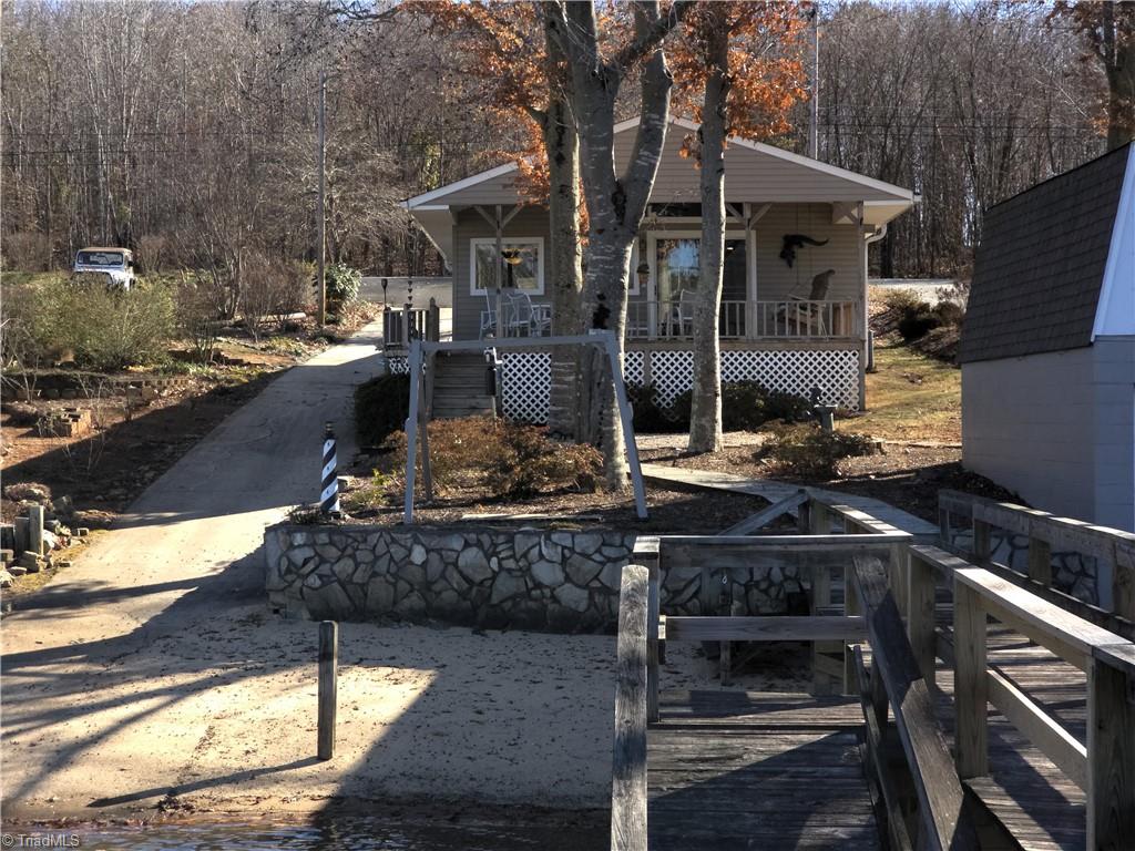 1348 Riverview Road Lexington, NC 27292 - Photo 3 of 40