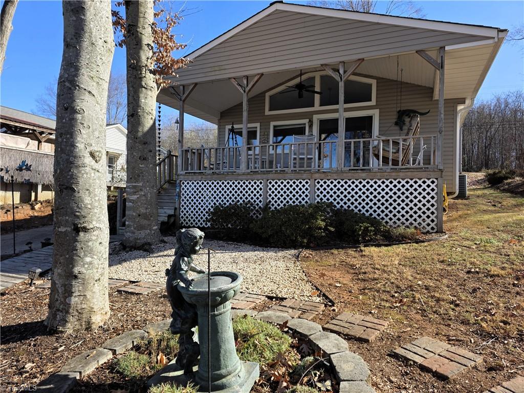 1348 Riverview Road Lexington, NC 27292 - Photo 6 of 40