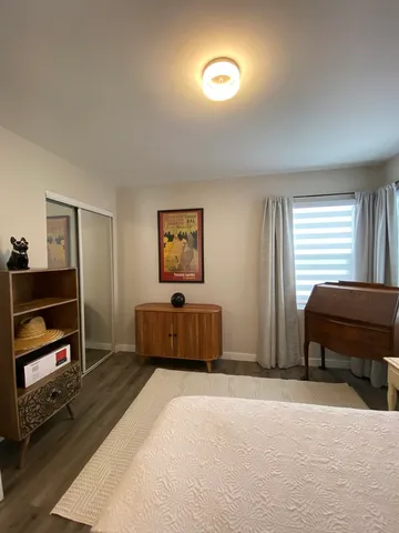 $3,950 | 221 Nordica Avenue, Glenview, IL 60025