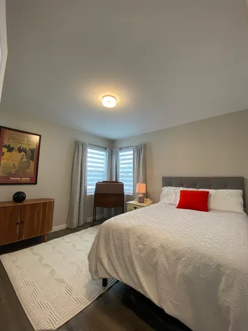 $3,950 | 221 Nordica Avenue, Glenview, IL 60025