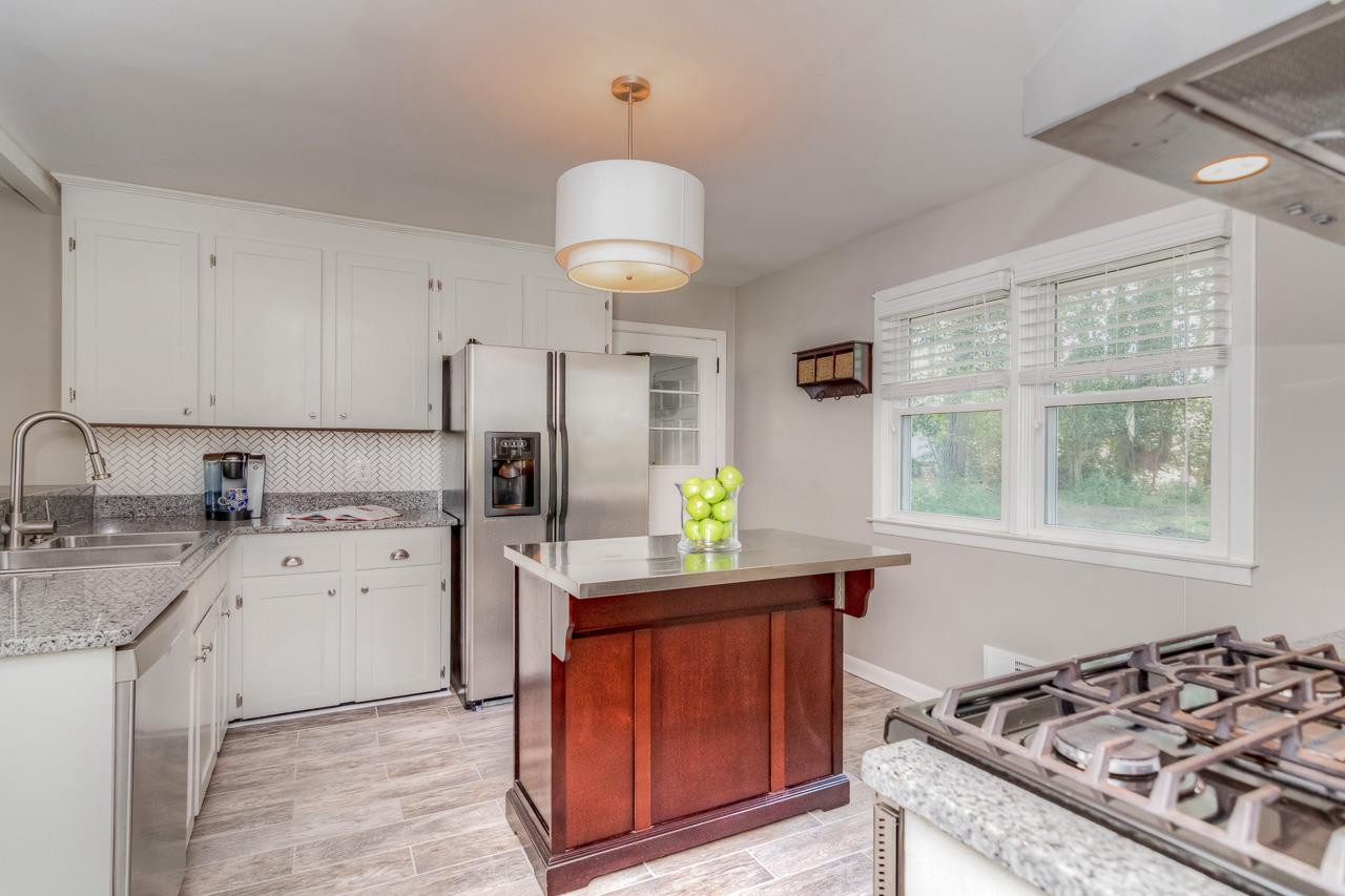 1205 Highland Road Garner, NC 27529 - Photo 7 of 20 Kitchen