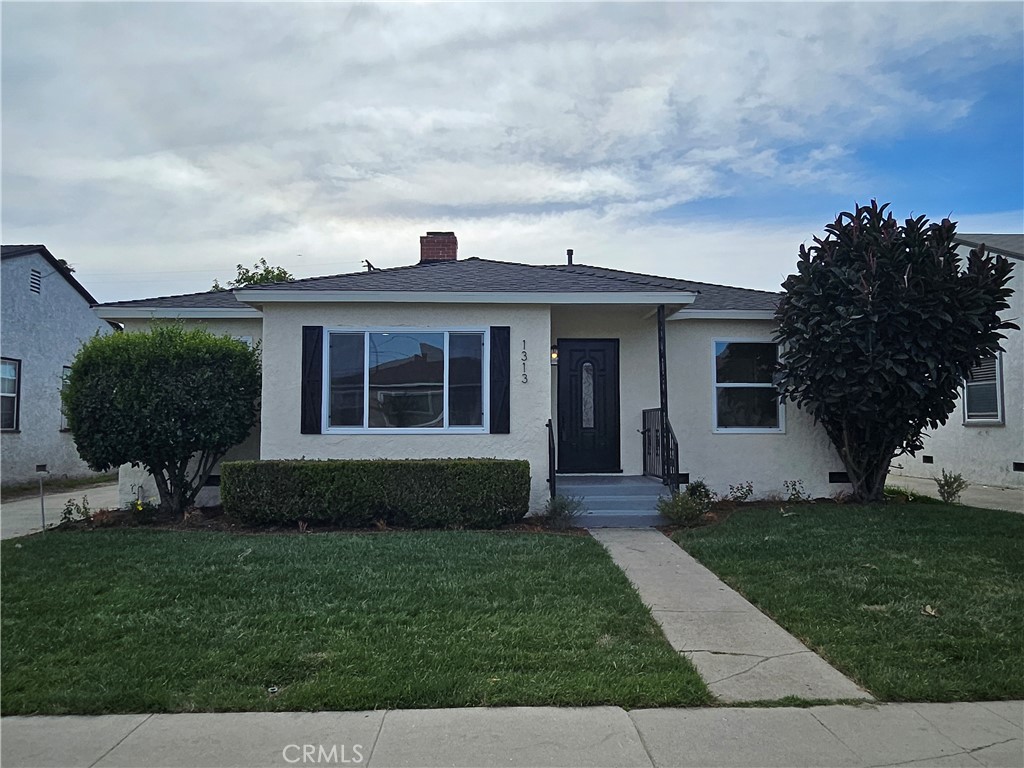 1313 South California Avenue Compton, CA 90221 - Photo 1 of 1