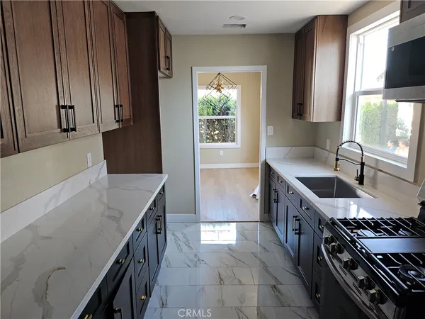 $729,000 | 1313 South California Avenue, Compton, CA 90221