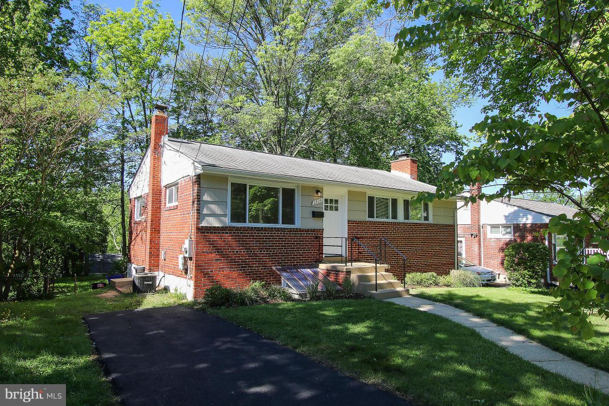 2824 Radius Road Silver Spring, MD 20902 - Photo 2 of 29 Exterior (Front)