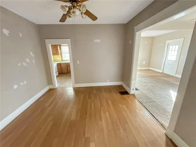 $89,000 | 575 South Crescent Avenue, Independence, MO 64053