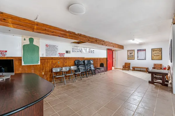 a picture of city view with lake view