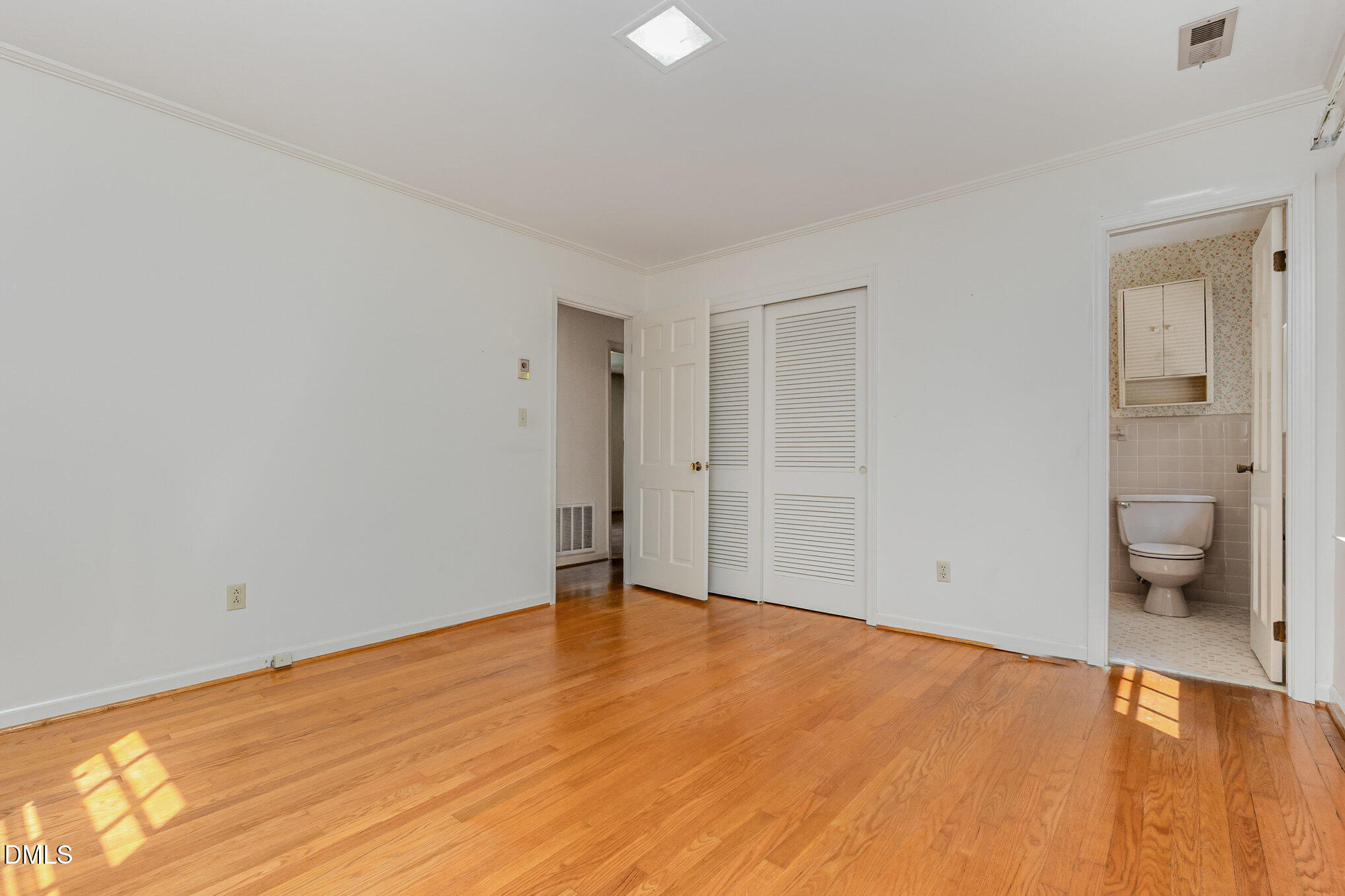 913 Merwin Road Raleigh, NC 27606 - Photo 16 of 28 Primary bedroom