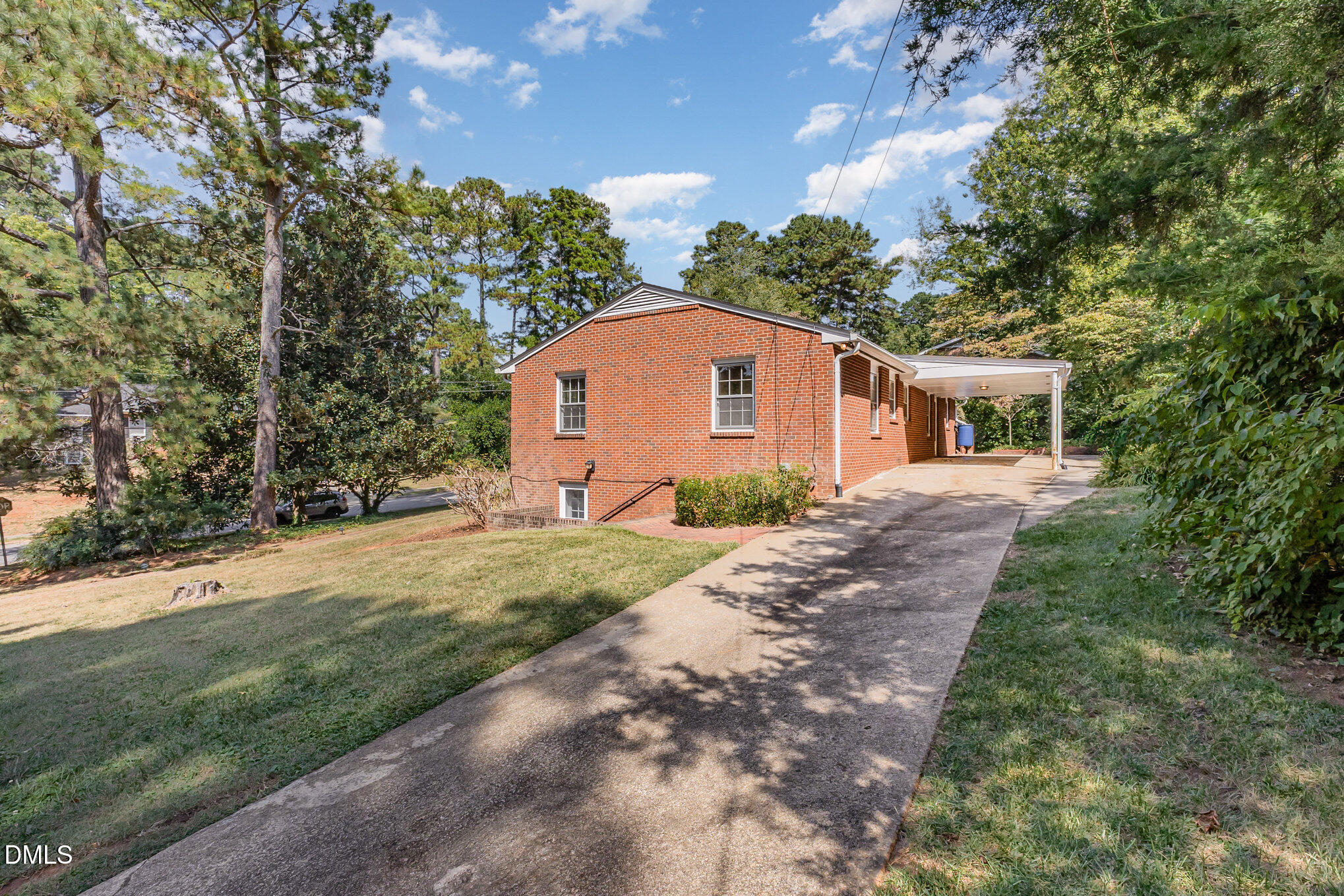 913 Merwin Road Raleigh, NC 27606 - Photo 5 of 28 Driveway and carport