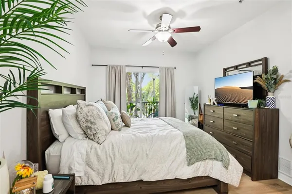$250,000 | 10125 Courtney Palms Boulevard, Unit 201, Tampa, FL 33619