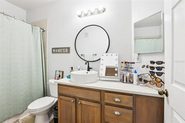 $250,000 | 10125 Courtney Palms Boulevard, Unit 201, Tampa, FL 33619