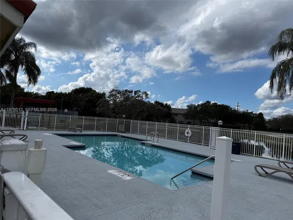 $180,000 | 13090 Vista Isles Drive, Unit 126, Sunrise, FL 33325
