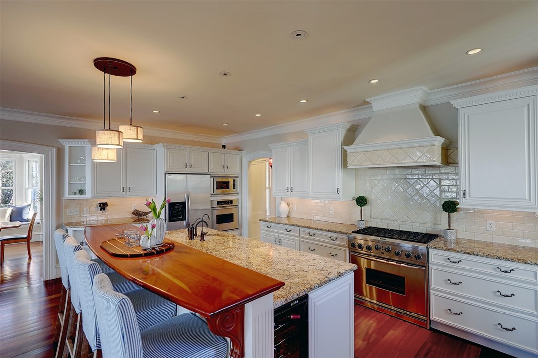 45 Mathewson Road Barrington, RI 02806 - Photo 16 of 40