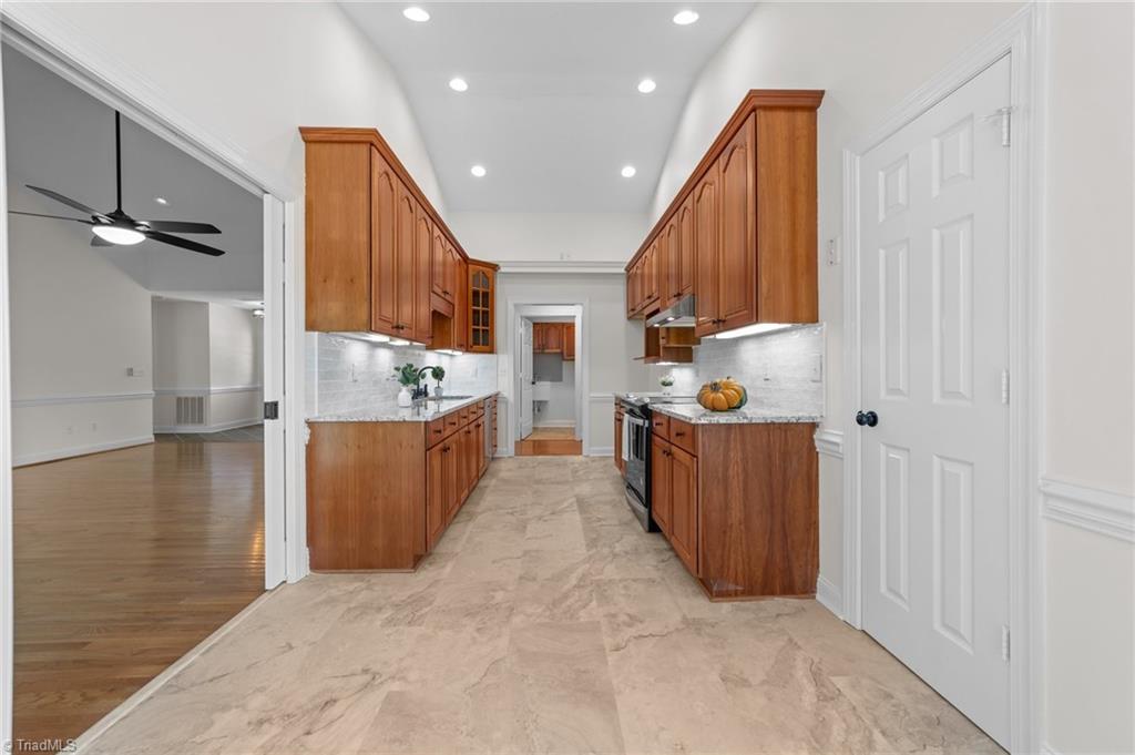 495 Ben Lee Road Thomasville, NC 27360 - Photo 13 of 35 Gallery Image 13