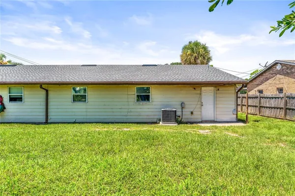 $1,650 | 1527 Juniper Drive, Edgewater, FL 32132