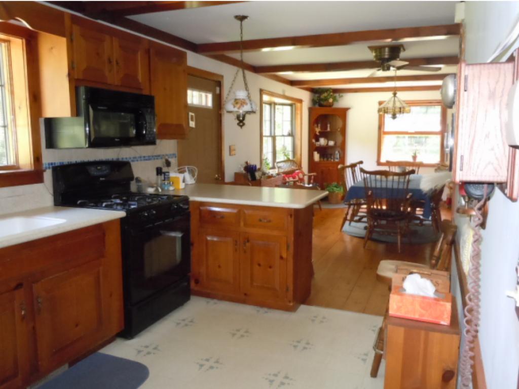 58 Ball Road Kingston, NH 03848 - Photo 5 of 34
