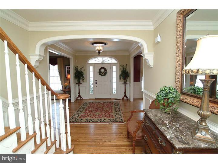 1977 Beaver Hill Road Chester Springs, PA 19425 - Photo 5 of 25 Foyer