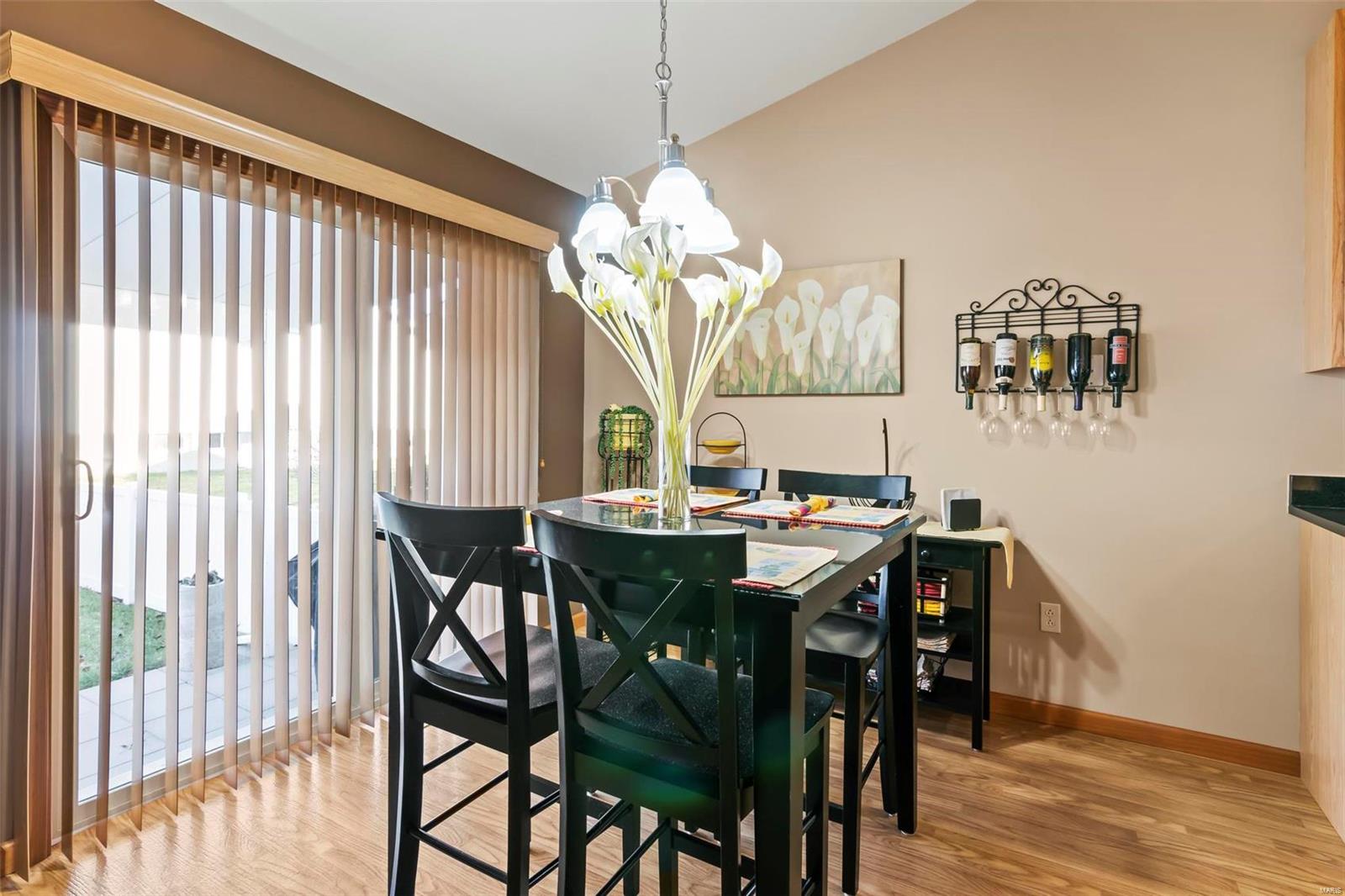 286 Keystone Court O'Fallon, IL 62269 - Photo 6 of 22 Gallery Image 6