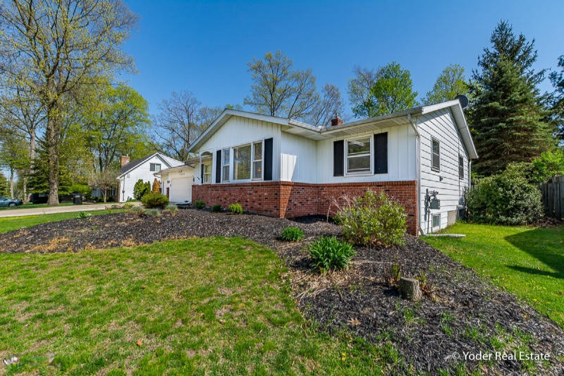 2480 Pinewood Street Jenison, MI 49428 - Photo 3 of 48 _DSC7422