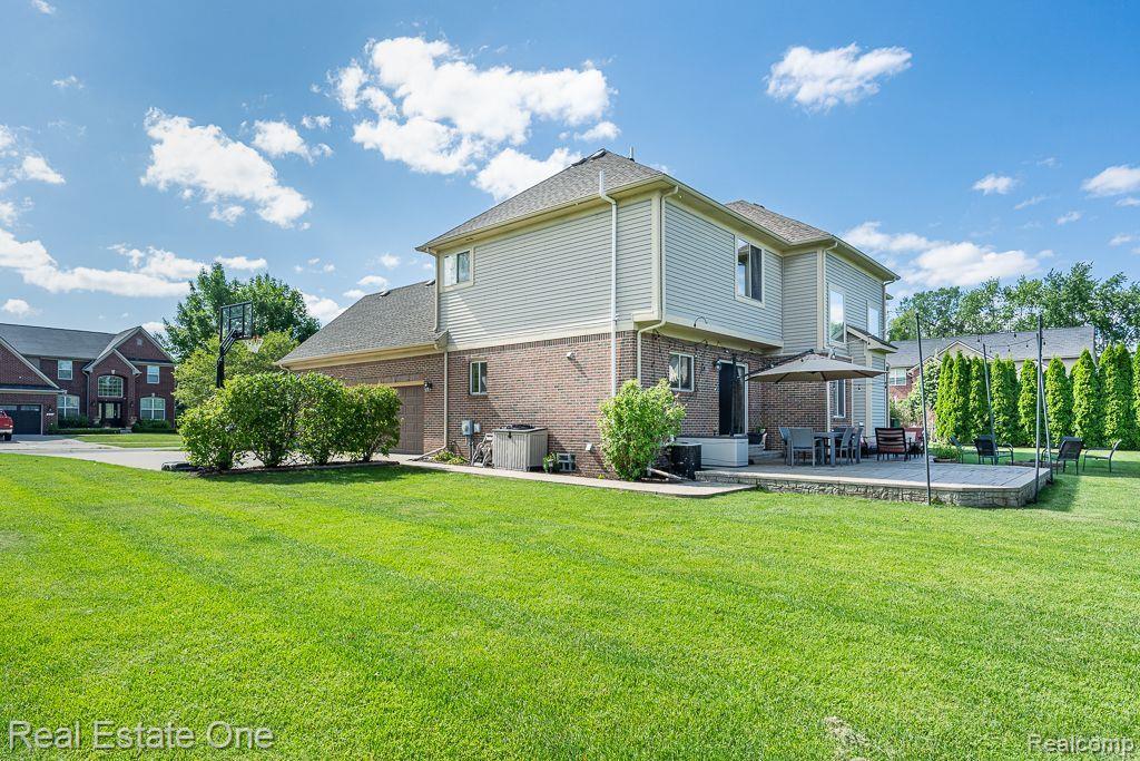 985 Monterey Ln. Rochester Hills, MI 48307 - Photo 5 of 54