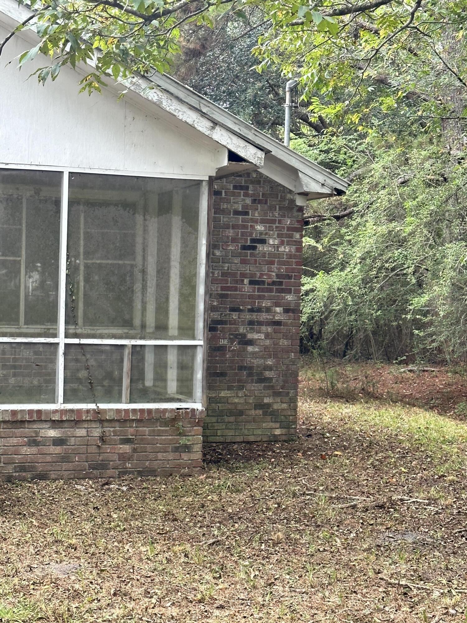 1547 State Rd S-8-46 Summerville, SC 29483 - Photo 14 of 14 IMG_2512