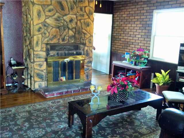 874 Banock Street Spring Valley, CA 91977 - Photo 2 of 12 Gallery Image 2