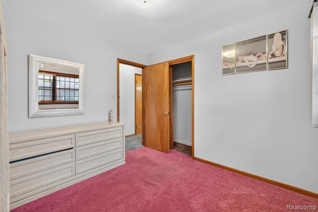 11413 Rutland Street Detroit, MI 48227 - Photo 10 of 31
