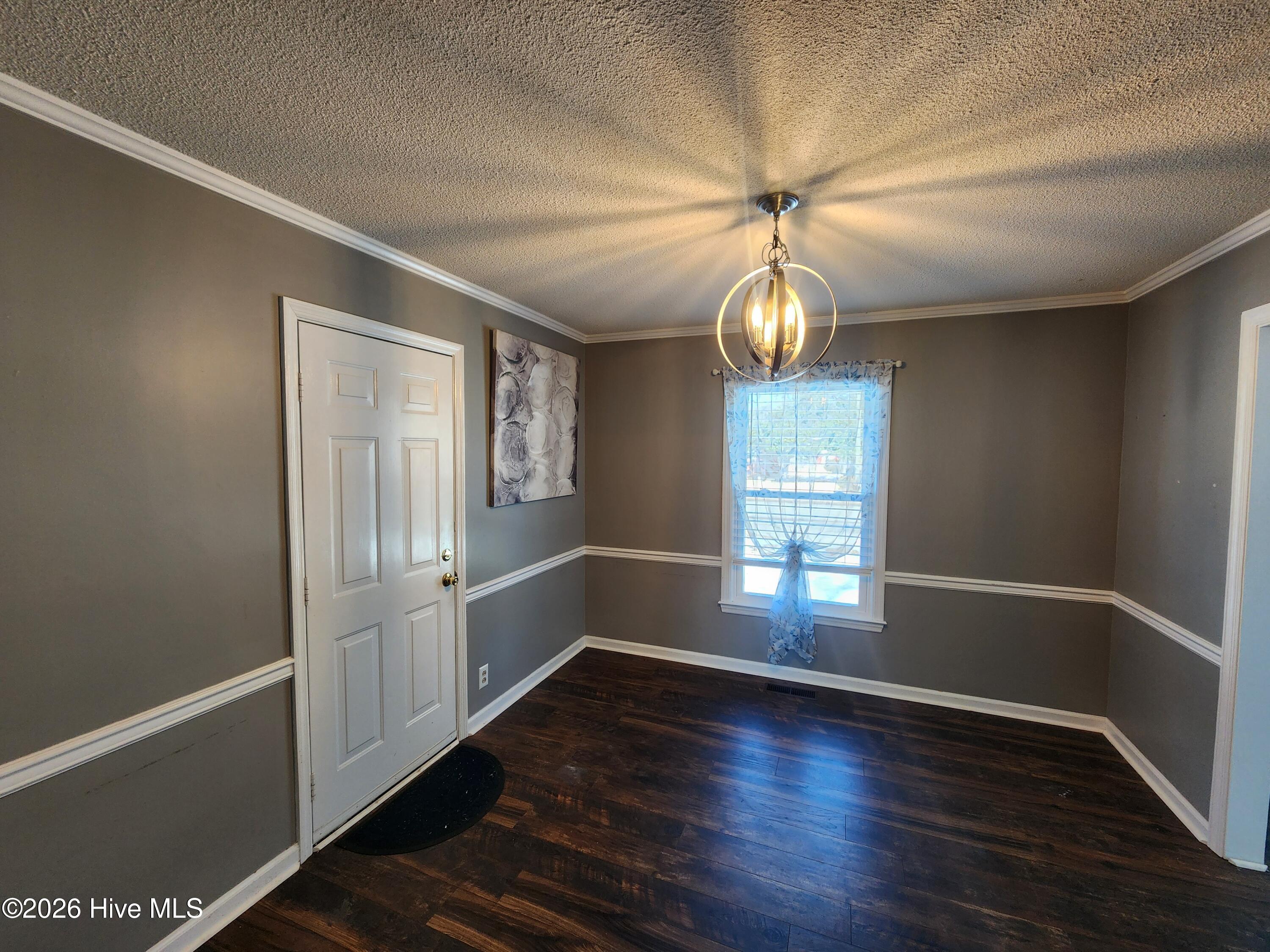 200 Stratford Road Havelock, NC 28532 - Photo 7 of 12 DINING ROOM